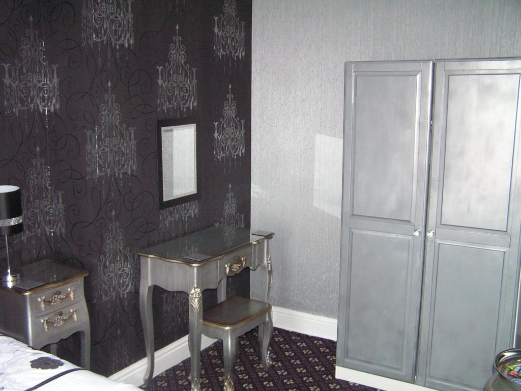 The Fairview Hotel, South Shore Blackpool Room photo